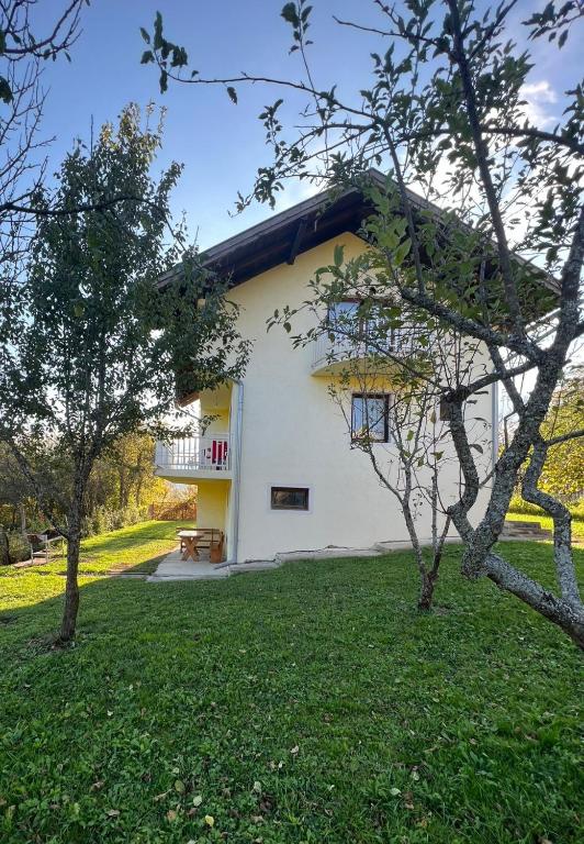 Vikendica Savić - B&B Sipovo