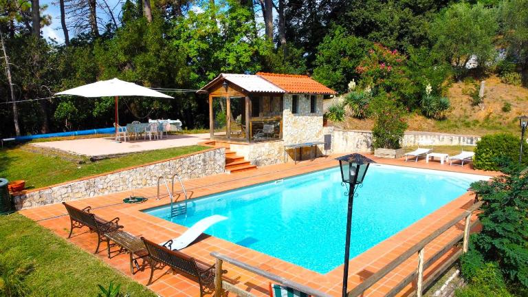 The Lemon Place by Nicola Real Estate - Chambres d'hôtes Corsanico-Bargecchia