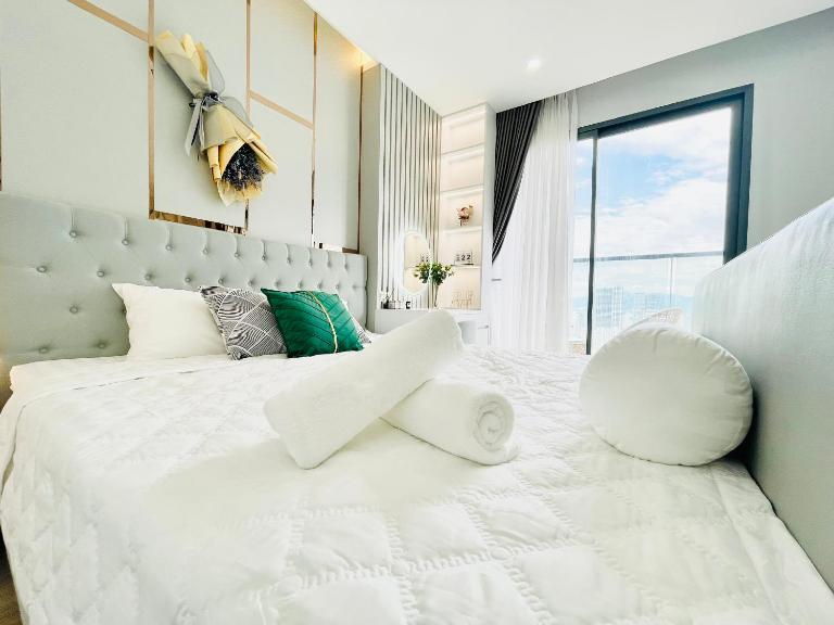 2608 - Luxury Apt Sea View Marina Suites Full Option - B&B Nha Trang