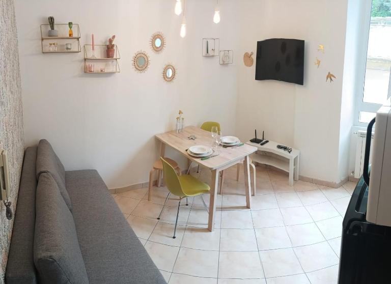 Villa Belsoggiorno - Corso degli Inglesi 434 - B&B Sanremo