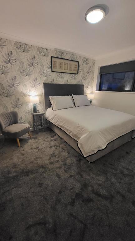 The bolt - B&B Newhaven