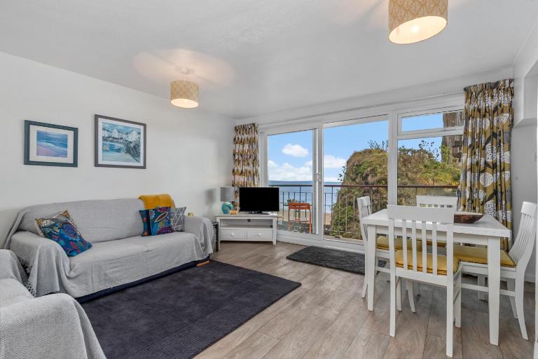 Swn Y Tonnau - Sea Views Parking Beach Access - Ferienwohnung Saundersfoot