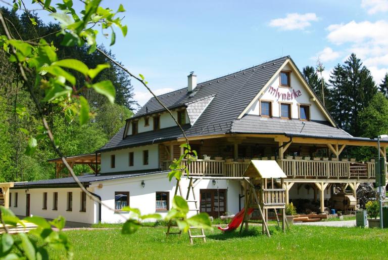 Penzión Mlynárka - B&B Rajecké Teplice