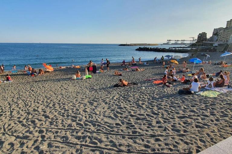 Intero appartamento situato a 30 metri dal mare 5 - Chambres d'hôtes Gênes