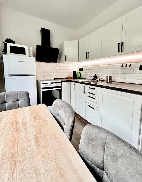 Apartment Lilly - Free Parking - B&B Špindlerův Mlýn