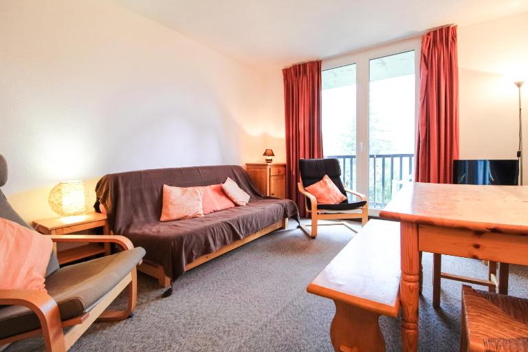 Spacious Apartment Iris, Flaine Foret - B&B Flaine