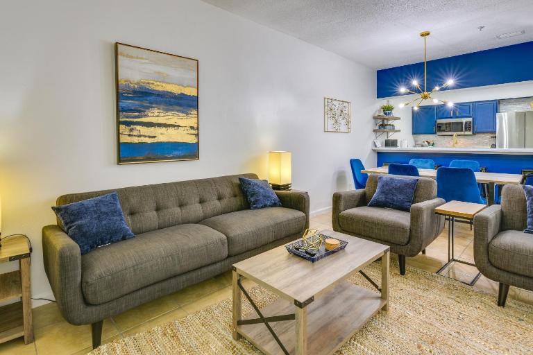 Prime Miramar Beach Getaway w/ Pool Access! - B&B Destin