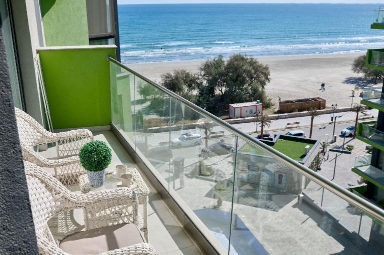 Sara Blu Apartment Spa and Pool Beach Resort - Ferienwohnung Mamaia