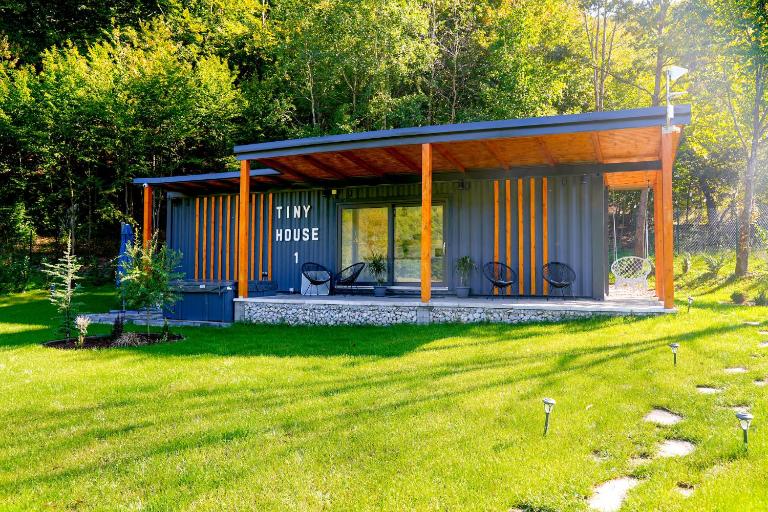 Tiny House by the forest 1 - B&B Borod