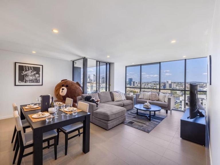 Riverview 2BR delicate Apt, 1min to train station - Ferienwohnung Brisbane