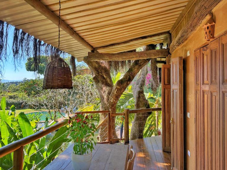 Casas D’Água Doce - Casa da Árvore - B&B Ilhabela