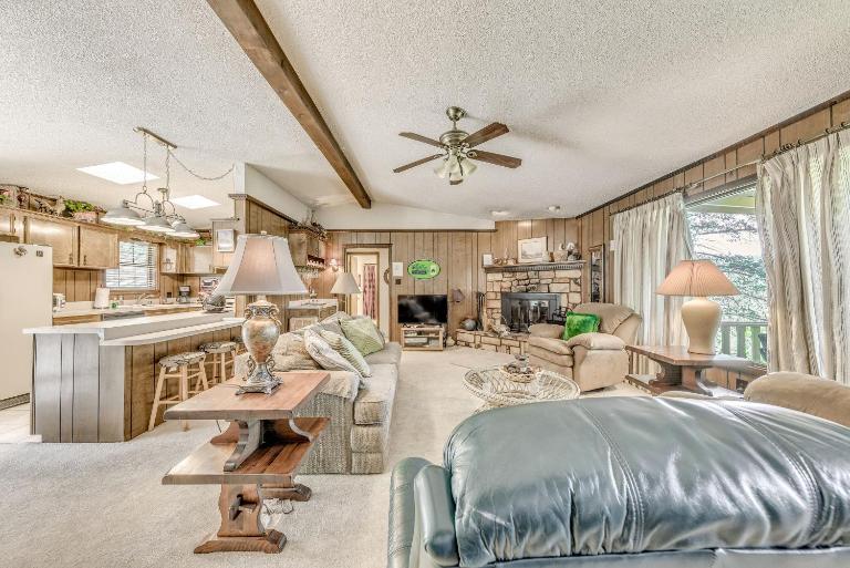 Ruidoso Cabin ~ 2 Mi to Alto Lake! - B&B Ruidoso