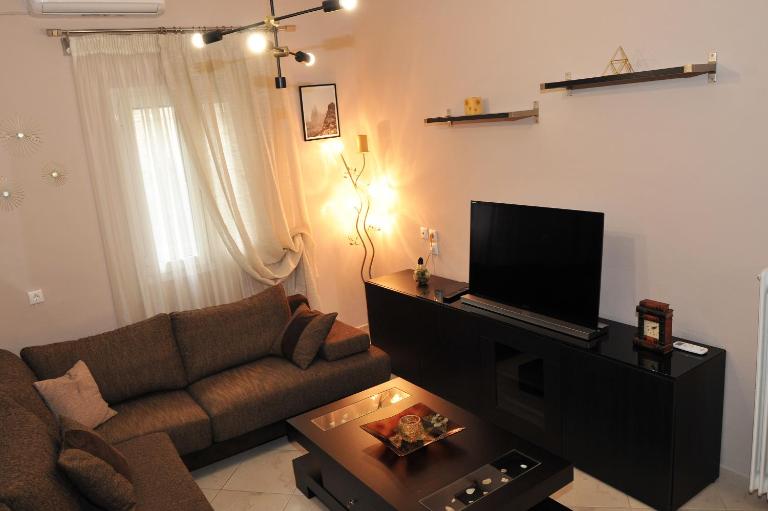 GRAND HOUSE METEORA - Ferienwohnung Kalampáka