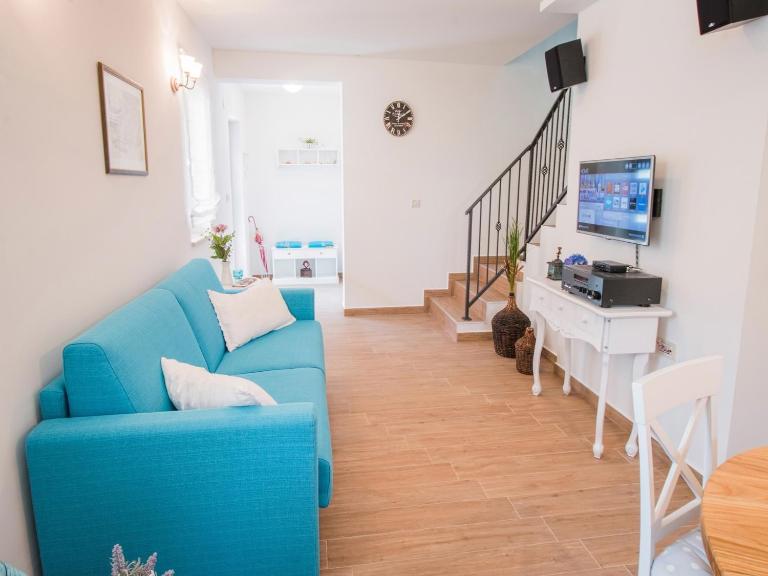 Holiday Home Lukica - Chambres d'hôtes Privlaka