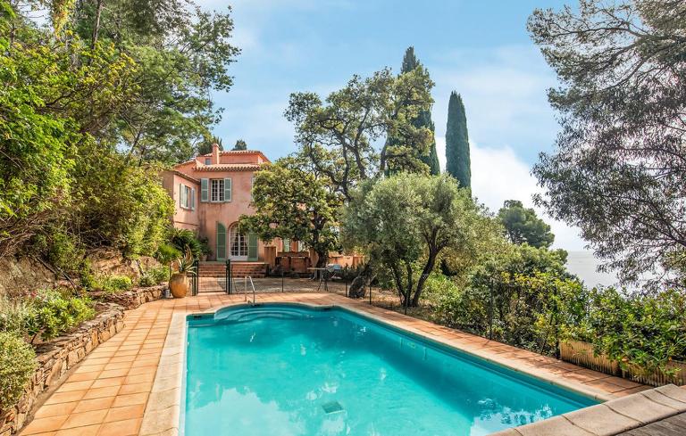 Villa la Malpagne, 400m2 les pieds dans l'eau - Ferienwohnung Rayol-Canadel-sur-Mer