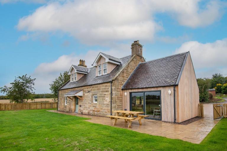 Coldwells Farmhouse - Ferienwohnung Dalkeith