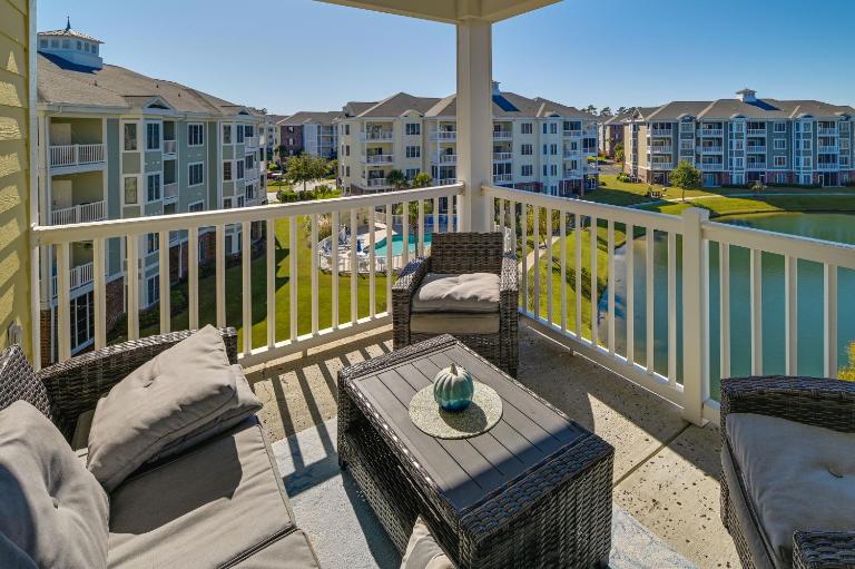 Pool Access & Balcony: Modern Myrtle Beach Condo - B&B Myrtle Beach