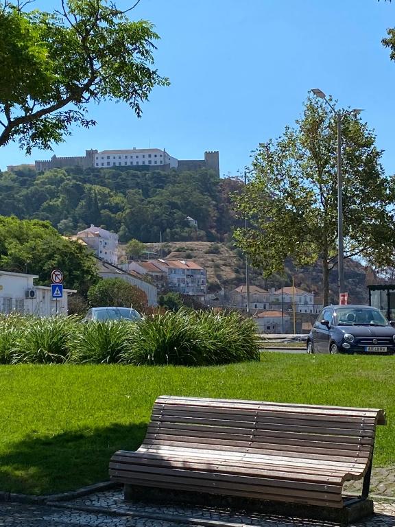 Casa Alves - Bed and Breakfast Palmela