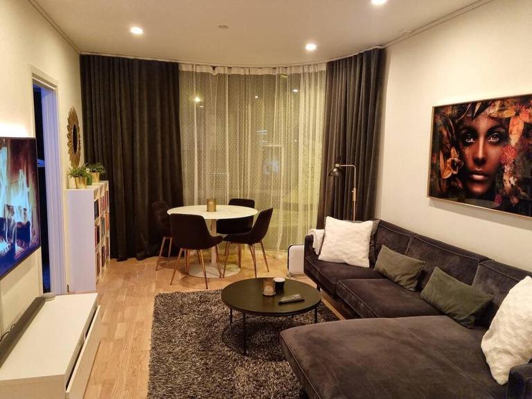 NEW modern apartment at Solsiden - Chambres d'hôtes Trondheim