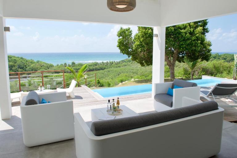 THE VIEW - Magnifique Villa face à la Mer - Bed and Breakfast Sainte-Anne