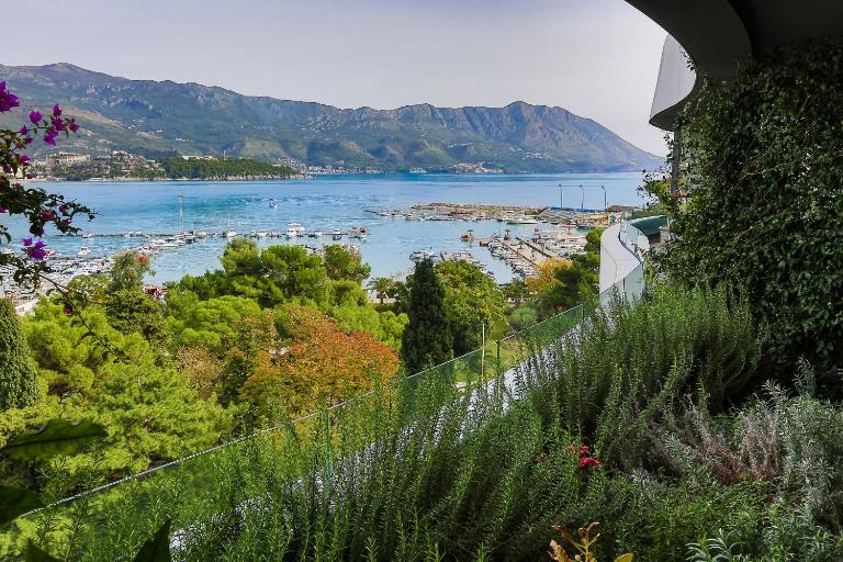 Royal Gardens Paradise - B&B Budua