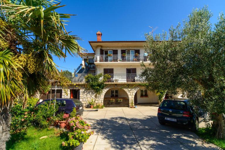 Apartmani Katica - B&B Kornić