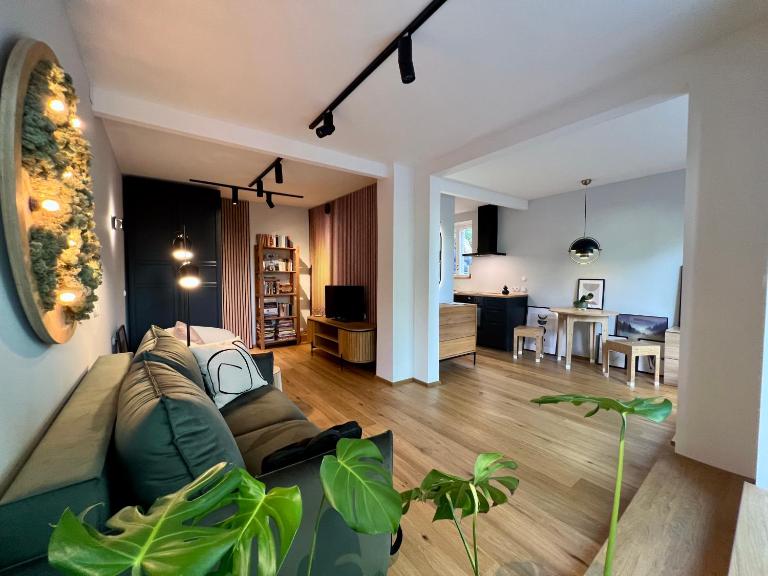 SoulLight Studio - B&B Tallin