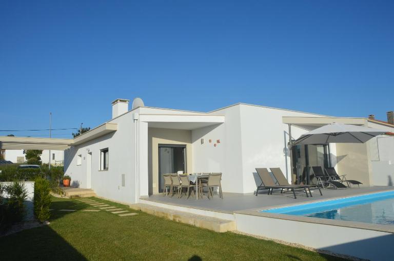 Casa Alegria Nadadouro - B&B Nadadouro