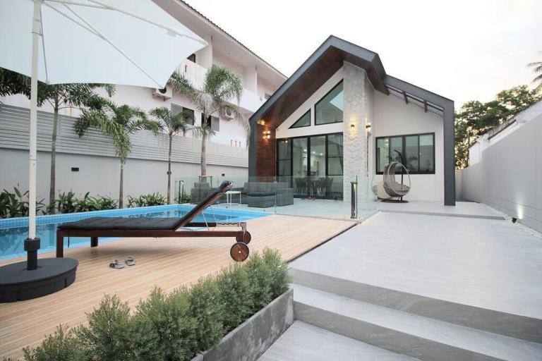 Stylish Pool Villa - 10 Minutes walk to the Beach - B&B Kamala Beach