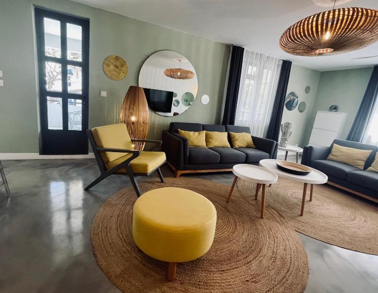 Premium Beach apartment avec grande terrasse privée Les Cerisiers - Bed and Breakfast Flic en Flac