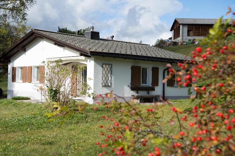 Quiet house with garden and mountain view - Chambres d'hôtes Lenz