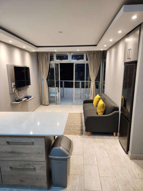1204 Ten South Beach Apartment - B&B Durban