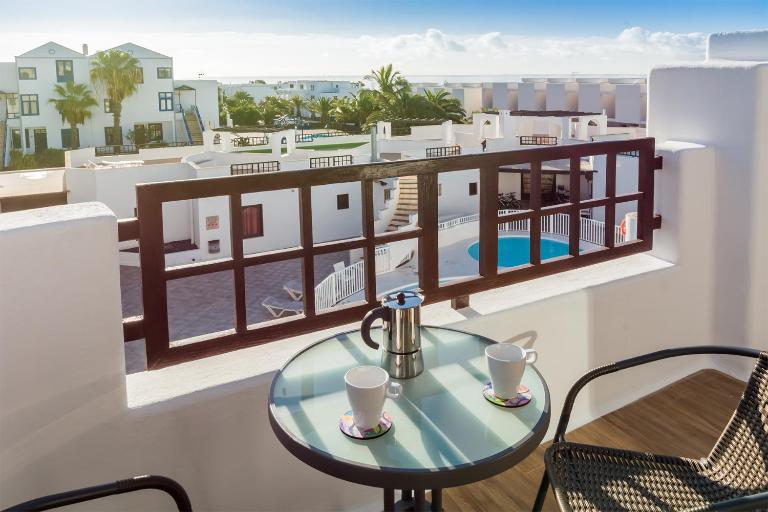 Apartamento Golden 2 Costa - Chambres d'hôtes Costa Teguise