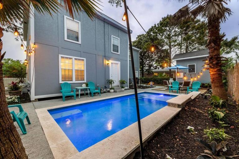 5/3 with a heated pool 2 min from beach, updated - Ferienwohnung Galveston