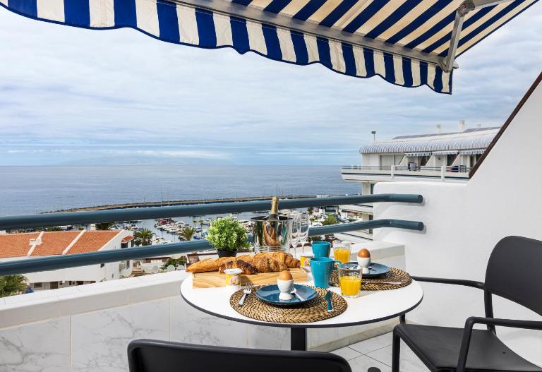 Wonderful Sea View apartment - Chambres d'hôtes Adeje