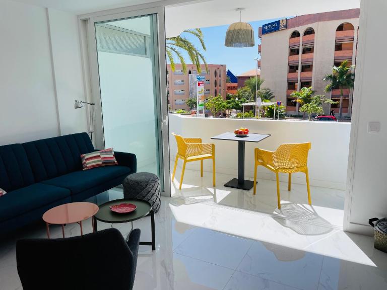 Top-Apartment near Yumbo - B&B Playa del Ingles