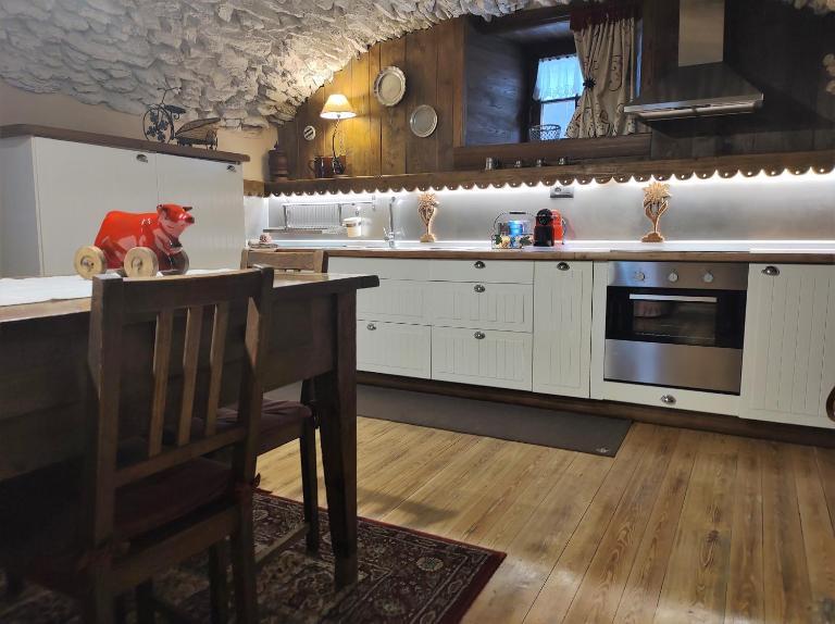 Le Petit Château de Vetan CIR 0023 - Ferienwohnung Saint-Pierre
