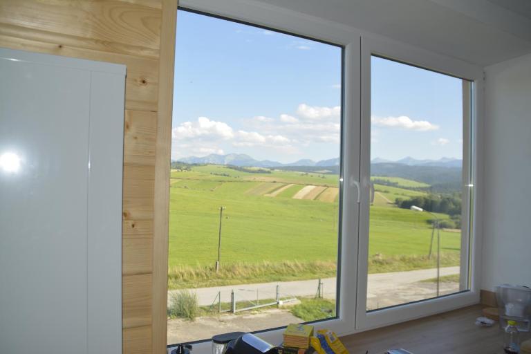 Apartament Oravski - Tatry w zasięgu wzroku, 5 min Termy Chochołowskie, rodzinny komfort - B&B Suchá Hora
