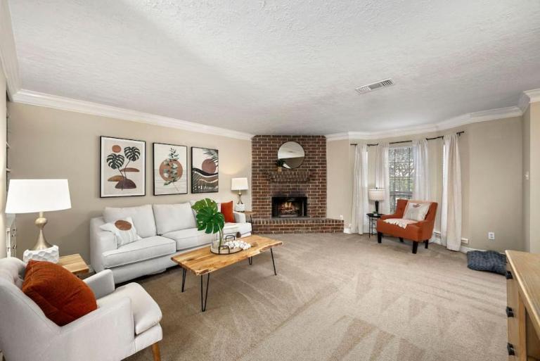 Modern Montrose Townhome Sleeps 10 Walk to Dining & Downtown - Ferienwohnung Houston