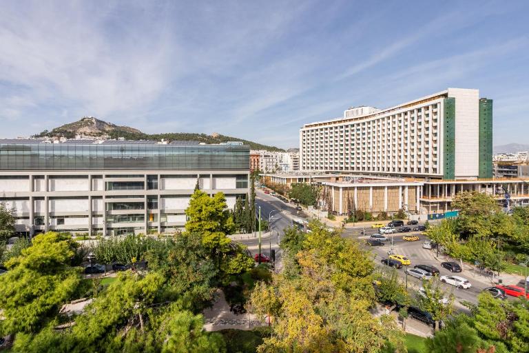 Athena Blue Lux Apartments 2BR 2BA with City Skyline View, near Kolonaki - B&B Atenas