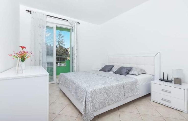 Apartments Ljubica Tivat - B&B Teodo