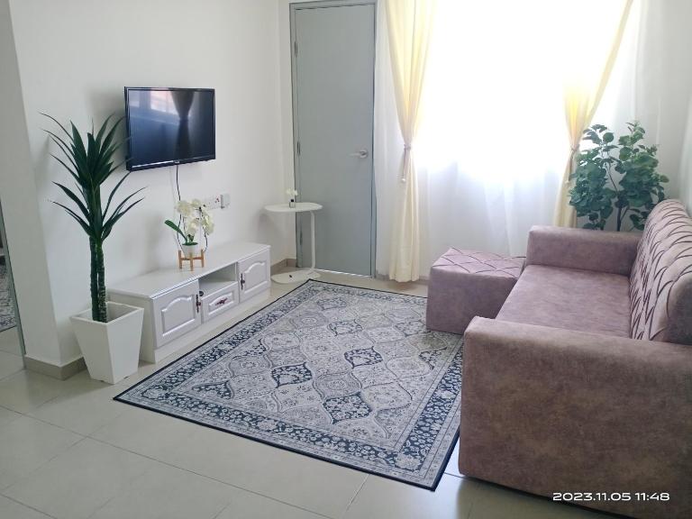 SUNSURIA KLIA HOMESTAY - Chambres d'hôtes Kampung Melot