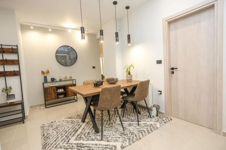 Modern and Luxury apartment - Ferienwohnung Athen