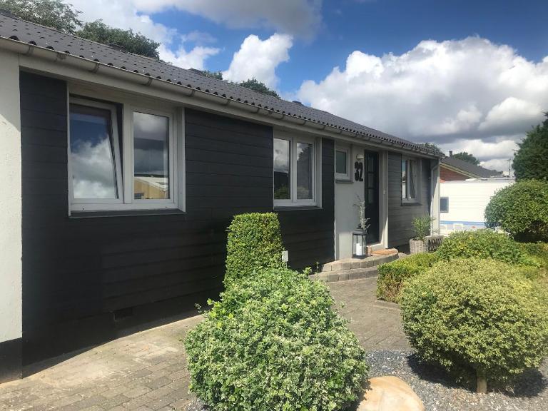170 M2 stort hus tæt på centrum, MCH og Boxen - B&B Herning