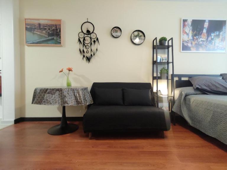 Madrid Office Tour Estudio Top - B&B Alcobendas