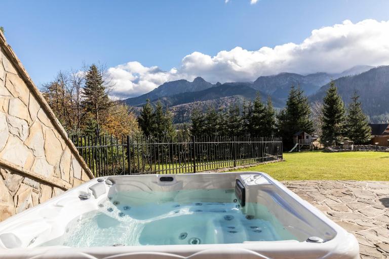 Mountain Base - Rezydencja Górski Potok Premium - Ferienwohnung Koscielisko