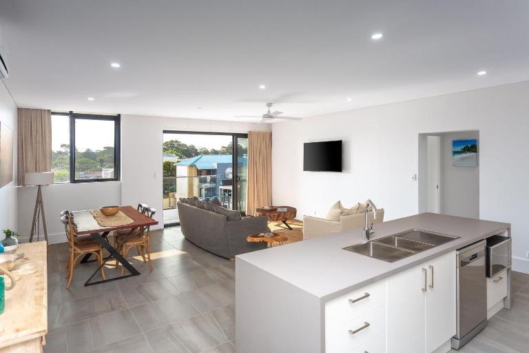 Ishtar Apartment 4- Best Water Views - B&B Huskisson