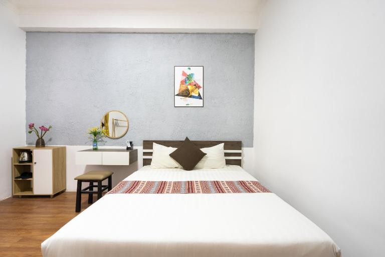 Planet Saigon Hotel - B&B Ho Chi Minh