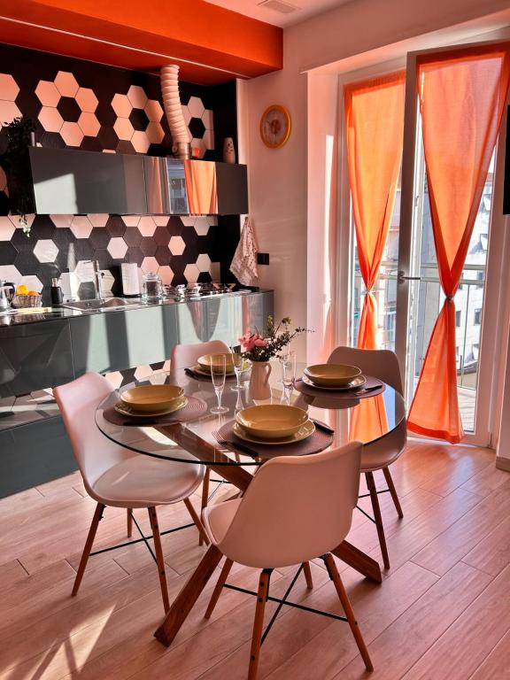 Bon Bon del Centro no Ztl a due passi da Piazza Alfieri - Chambres d'hôtes Asti