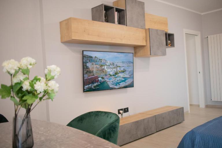 E-Twelve Apartment - B&B Nápoles